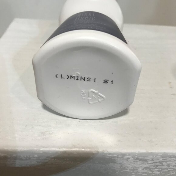 3 Avon Night Magic Roll-On Anti-Perspirant Deodorant 2.6 Fl Oz  Made In USA - Picture 3 of 3